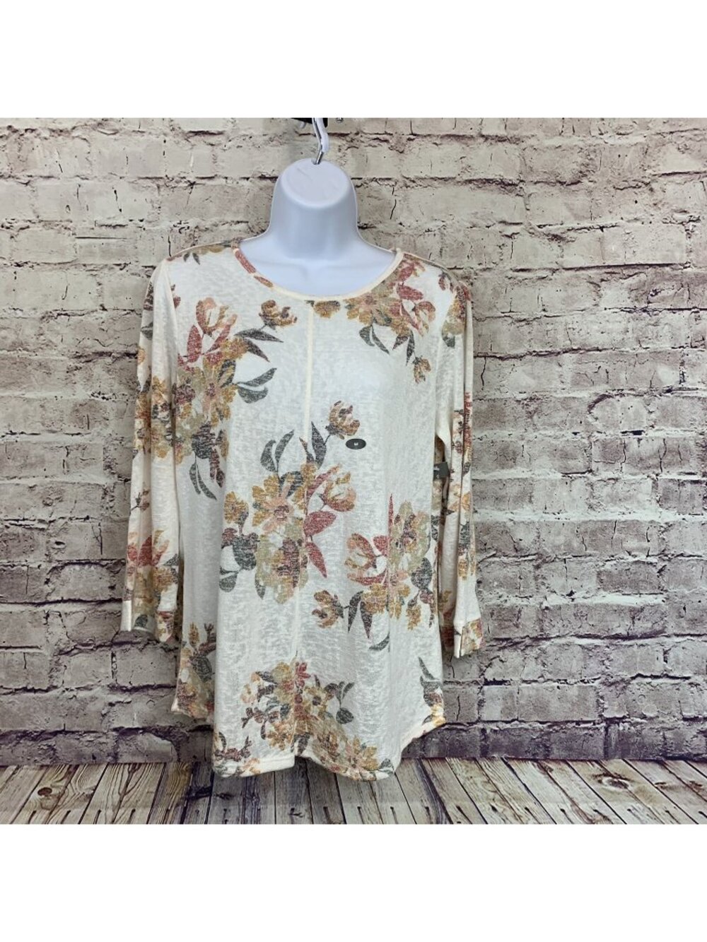 Van Heusen Cream Floral Print 3/4 Sleeve Top